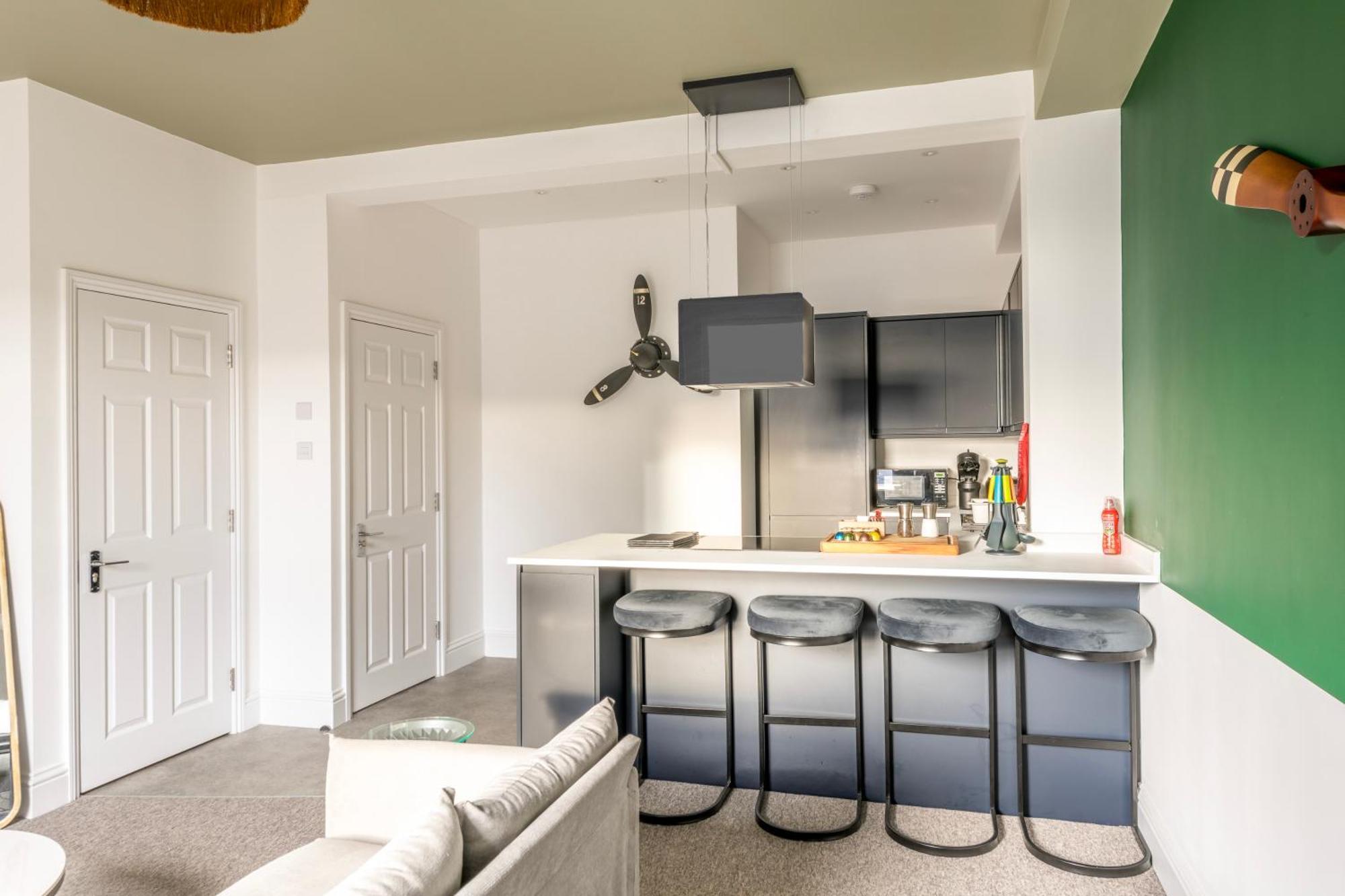 Modern Spitfire Apartment With Free Parking By Prescott Apartments Μπρίστολ Εξωτερικό φωτογραφία